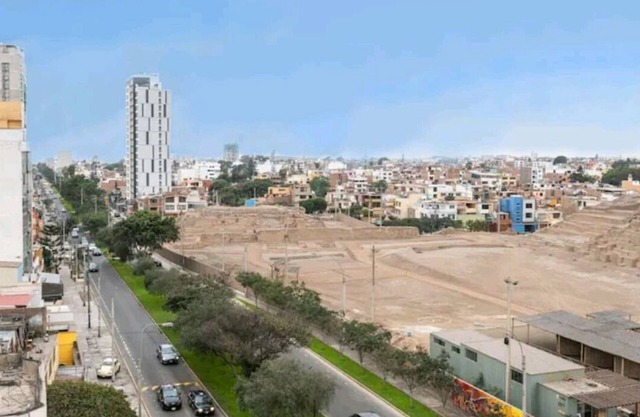 Family apartment central area