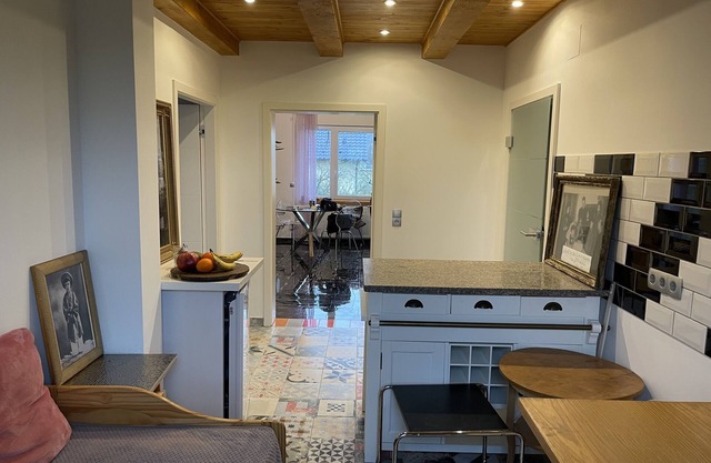 Family apartment w. Double bed room & 1 extra bed 16 km v. Alexanderplatz Berlin