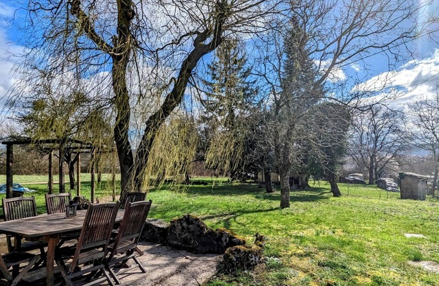 Family cottage with garden and parking in Héricourt, near Belfort