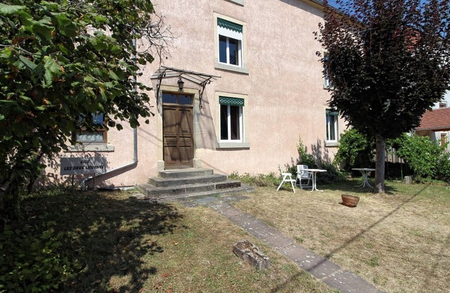 Family cottage for 6 with games room and billiards