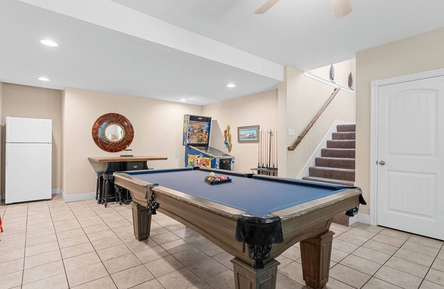 Family-Friendly 6BR Branson Getaway w/Hot Tub & Games