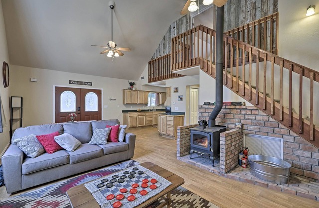 Family-Friendly Forested Home w/Snow Play Area!