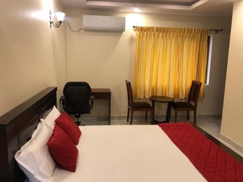 Family Friendly Studio Apartment -3