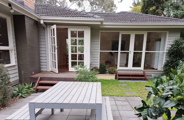 Family house, beautiful garden, quiet location