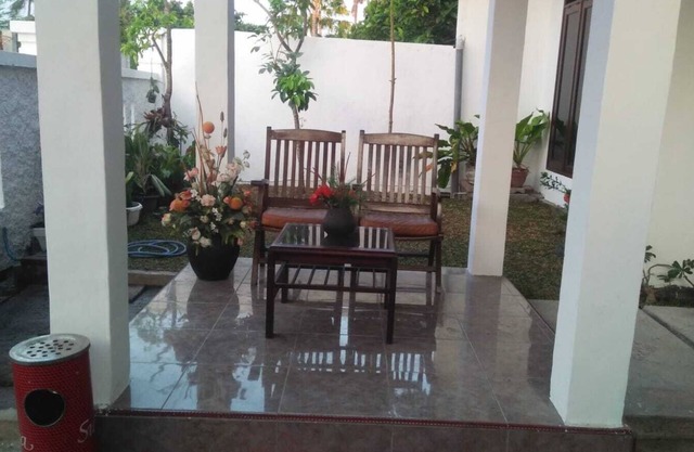 Family-size condo in the middle of city