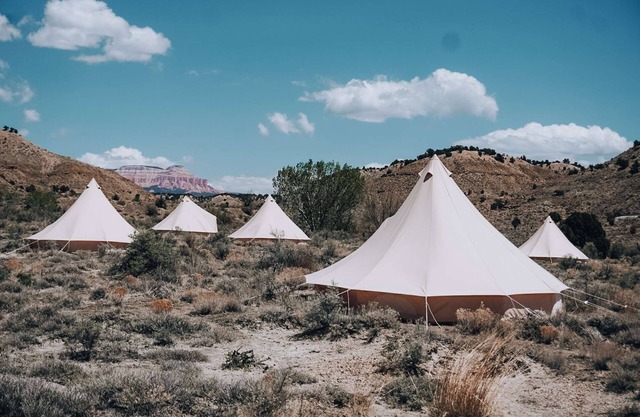 Family Tent w/Shared Bathroom - Beauty awaits you just past the red cliffs.
