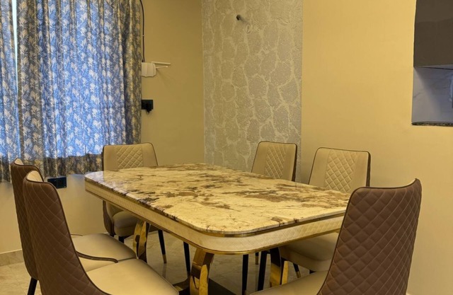 FamJam Onyx Oasis, 4bhk apartment