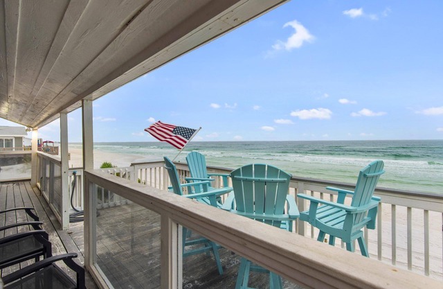 FantaSea - Wonderful Private Beachfront Home - Beautiful!