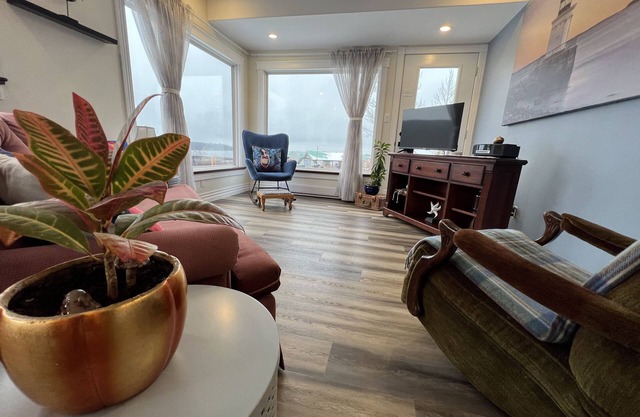 Fantastic Beach & Ocean Views