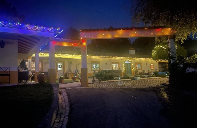 Fantastic House, Swimmingpool, Jacuzzi, Horses