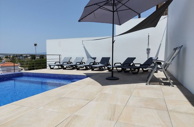 Fantastic, modern villa with private pool and with spectacular view on the river