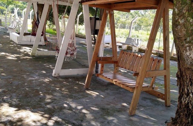 Farm/4 bedrooms/barbecue/garage 4cars/trails/4Km city/near viewpoint