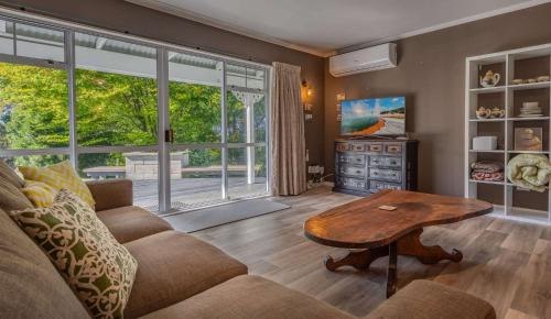 Farm Homestead just 10min from the City