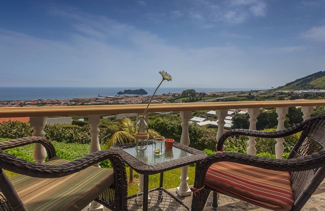 Farm Sant`Ana 1 km from Vila Franca do Campo center