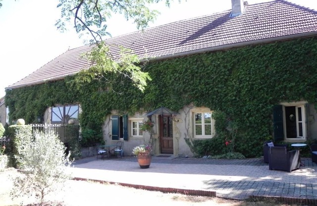 Farmhouse in southern Burgundy