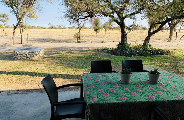 Farmstay with family or friends. Just of the A3, accessible for all vehicle.