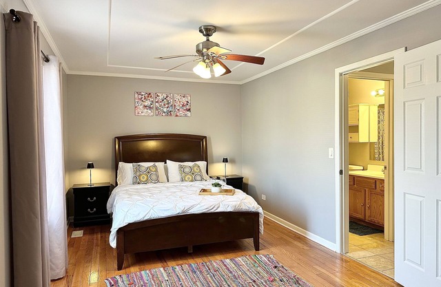 Fast Wi-Fi/Comfy beds/Free parking/3bdr house/4TVsn