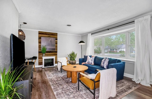 Feel at home in this charming house on a quiet street