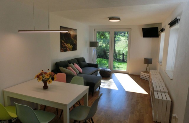 Ferienwohnung Unter den Linden - in Dobra