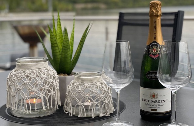 Ferienhaus Heinz, directly on the lake with its own bathing jetty!