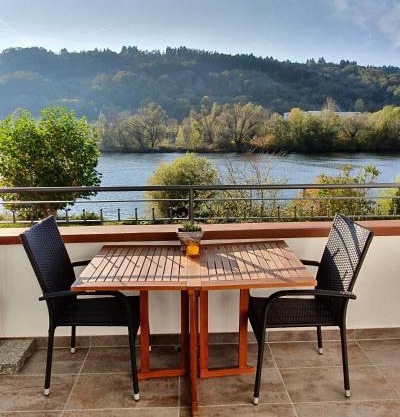 Ferienhaus Inselblick in Traumlage mit Balkon und Panoramablick