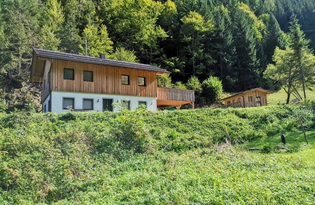 Ferienhaus Komplett neu 14 Automin. vom Weisensee Entfernt. Wanderwege vor Ort