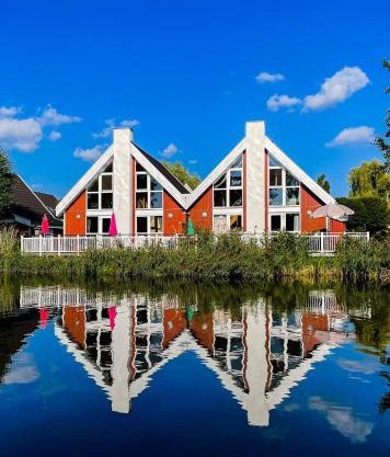 Ferienhaus mit Wasserterrasse - mit Sauna und Kamin - inklusive Nebenkosten