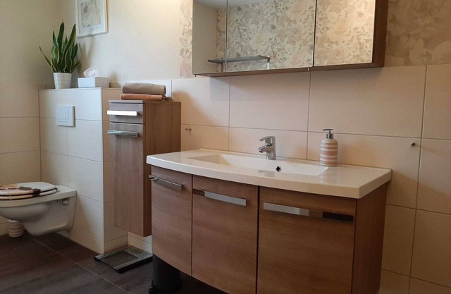 Ferienhaus MV Idyll Mitten in der Mecklenburgischen Seenplatte