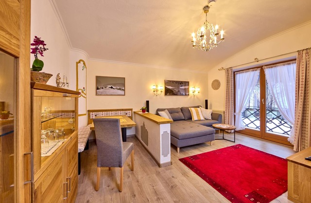 Ferienwohnungen Reindl - Living in the middle of nature