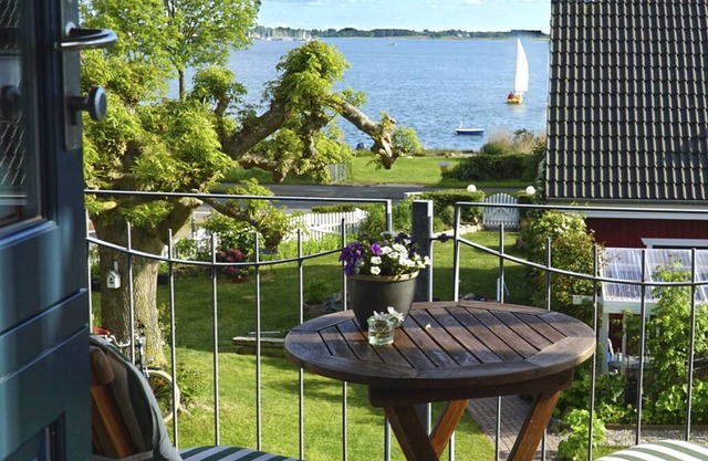 Ferienwohng. with traumh. Schleiblick in histor. Mill tower, btw. Baltic u. Schleinufer