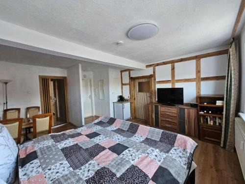 Ferienwohnung #2 in Stadtroda