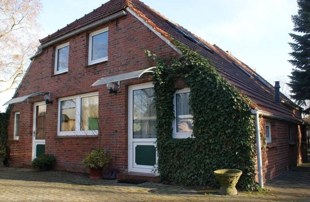 Ferienwohnung Baur - Apartment/flat, separate toilet and bath/shower