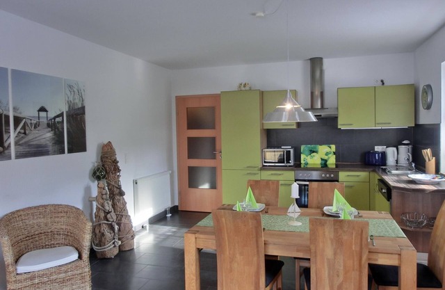 Ferienwohnung G8 - Strandnahe 3-zimmer-fewo im 1.og mit 2 Schlafzimmern und Wlan