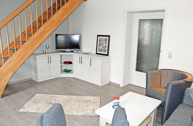 Ferienwohnung Hanna mit Terrasse - Ferienwohnungen Udars auf Rügen