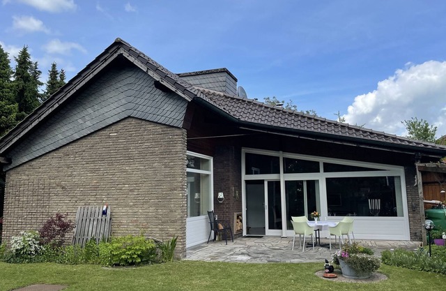 Ferienwohnung mit Großer Terrasse und Eigenem Garten