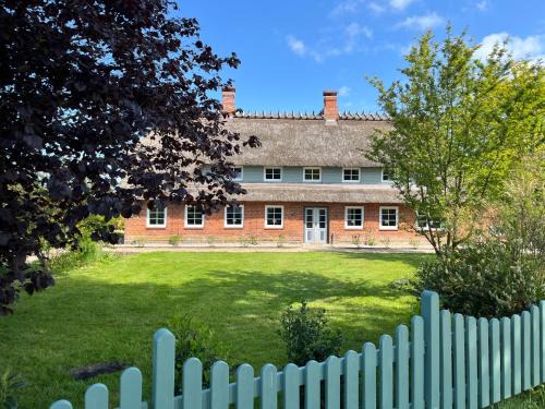 Ferienwohnung Steuerbord Steinbergkirche