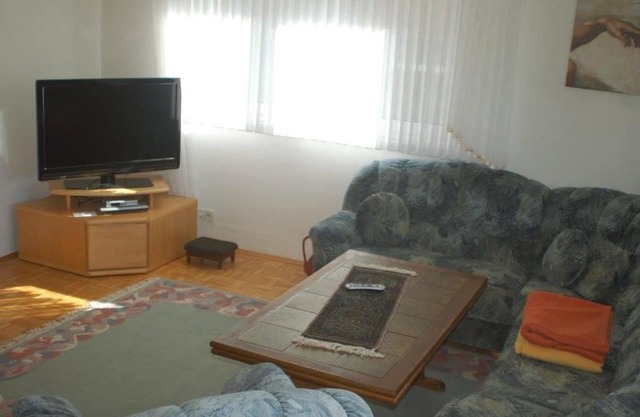 Ferienwohnung und Monteurunterkunft „Edda“