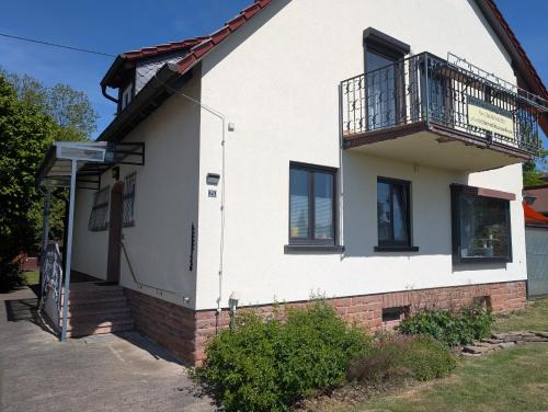 Ferienwohnung und TinyHouse Benediktusquelle