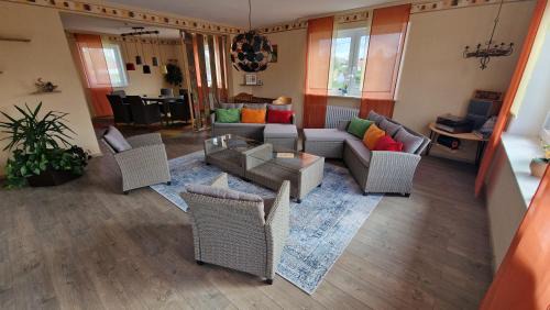 Ferienwohnung Wiesental 89331 Burgau, Wiesentalstrasse 1