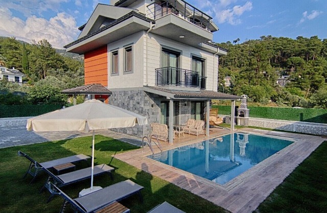 FETHİYE GÖCEK TE ÖZEL HAVUZLU MÜSTAKİL VİLLA