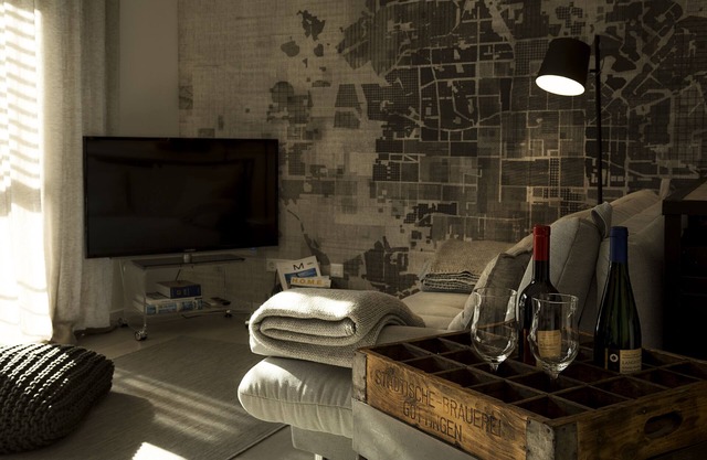 FEWO-KARLOTTA New 2-room/5 min. Ammersee & Zentrum- LUXURY in the heart of Dieessen!