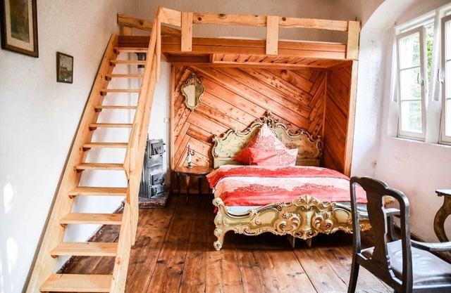 FeWo Therese - Spacious group accommodation in the historic castle ensemble