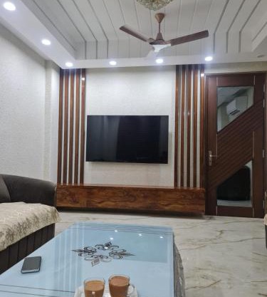 FIAA Hospitality 3BHK 2 FLATS