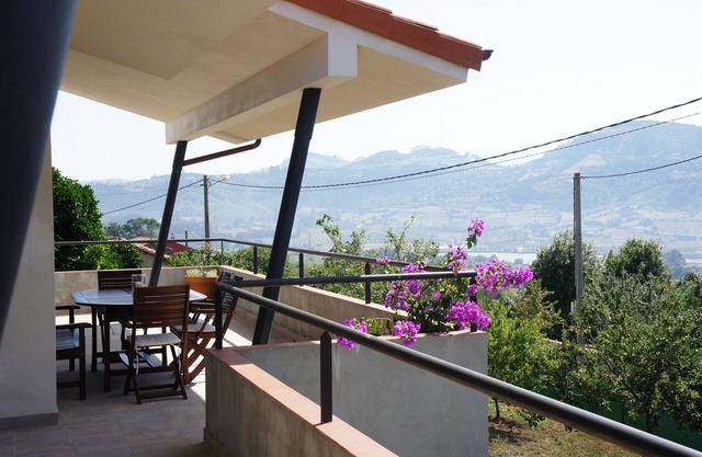 Finca La Forna located in the natural reserve Ría de Villaviciosa, Asturias