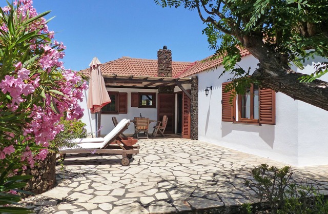 Finca Vista Atlantico in Puntagorda, comfort, sea view, quiet location + close to town