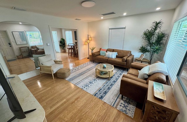 Fishing and Sandbar escape near Boynton Beach boat ramp and inlet!