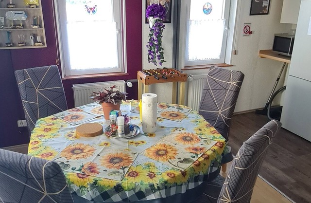 Fitter's room Lollar