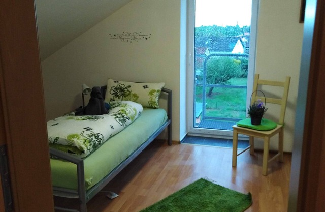 Fitters' apartment maisonette with 5 single beds