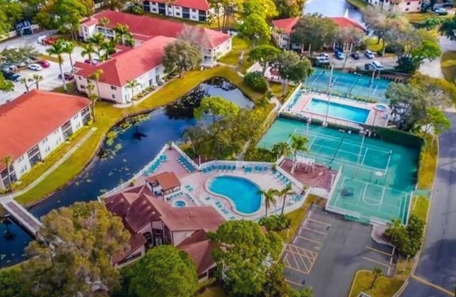 Five Beach Retreat Pickleball Pools Best Value @ Shorewalk Resort near AMI & IMG