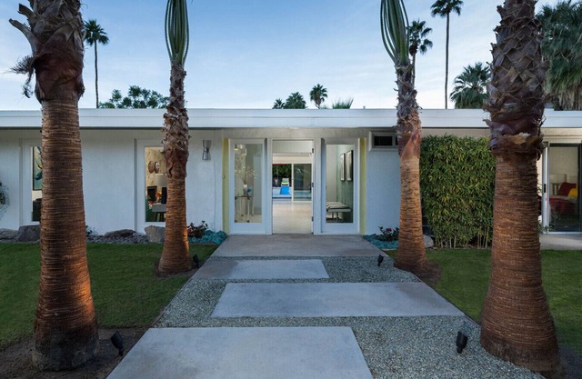 Five bedroom in United States of America, Palm Springs